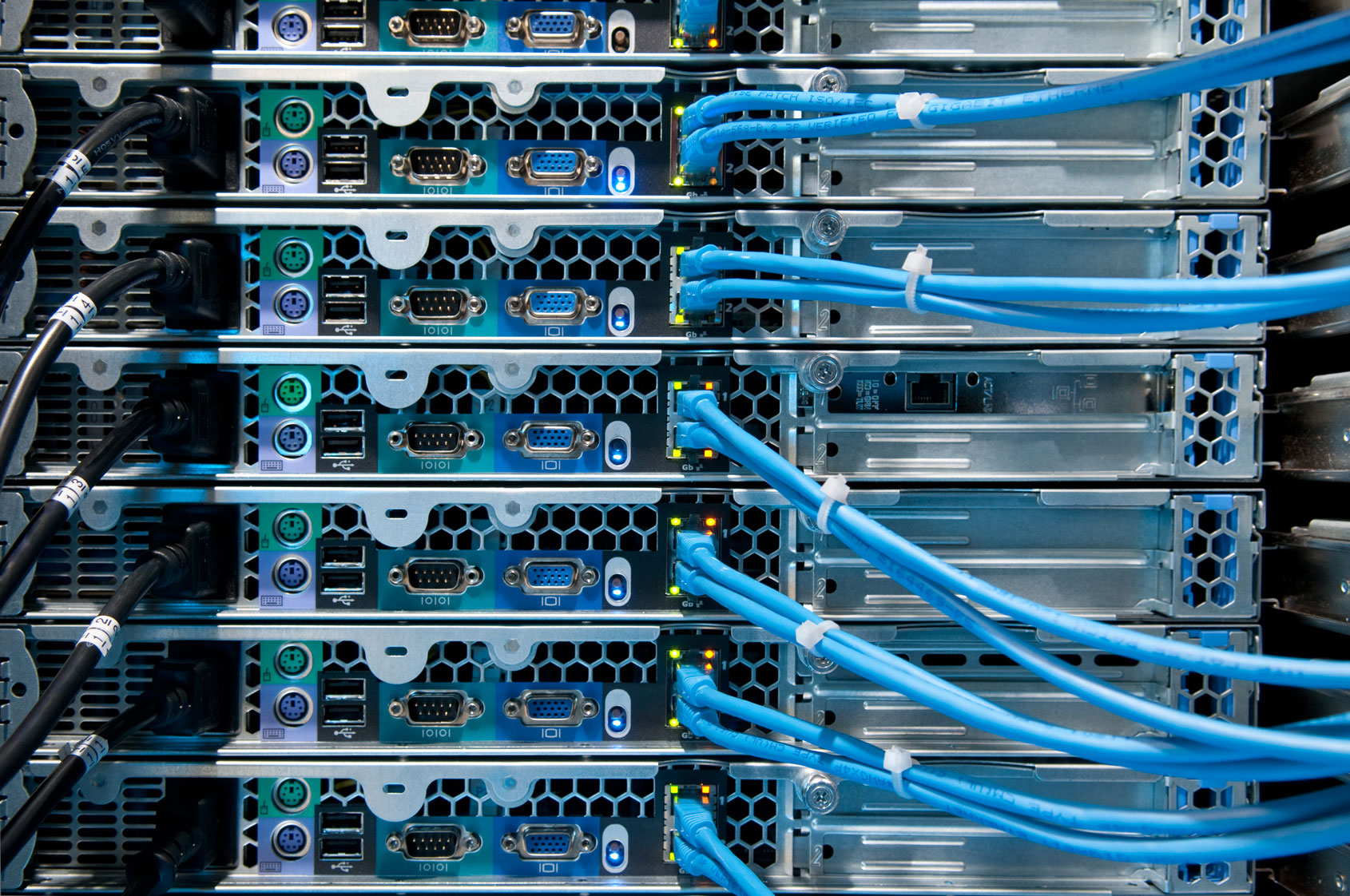 Computer Server Connections InterScot Hosting